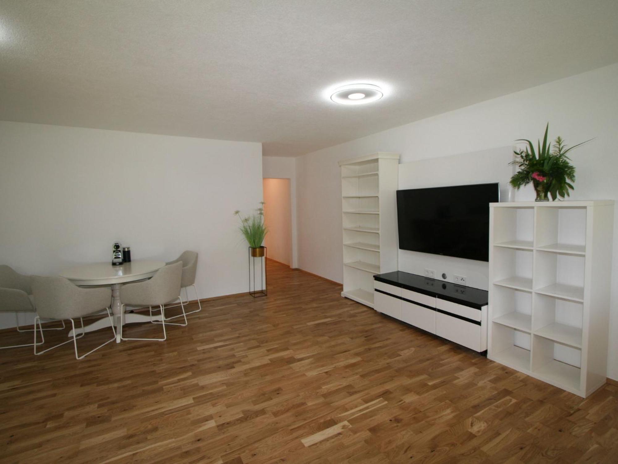 Diwani By Interhome Apartamento Innsbruck